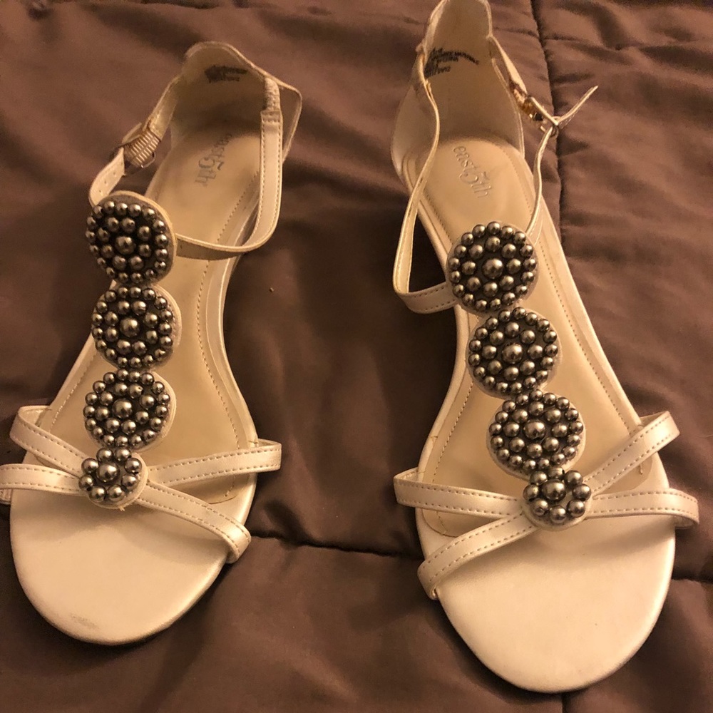 Sandals small wedge